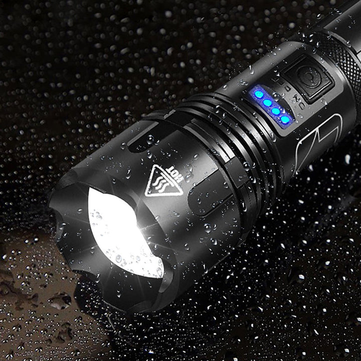 Wodoodporna latarka LED na USB z zoomem i 5 trybami