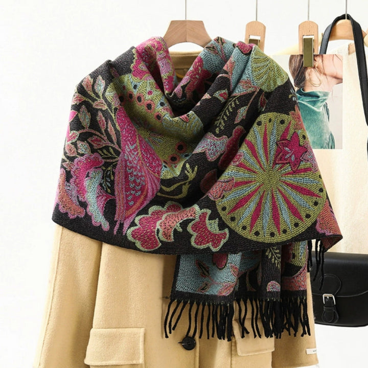 Szal pashmina w etniczny wzór – miękki i kolorowy