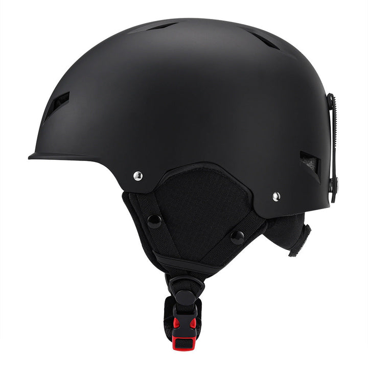 Kask narciarski z pełną osłoną, miękką wyściółką i pod gogle
