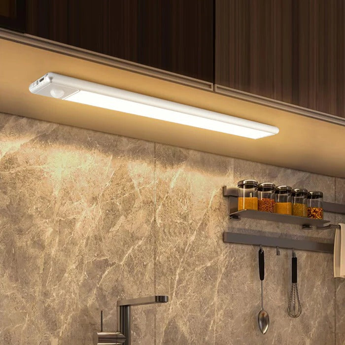 Kramano™ Magnetyczna lampka z czujnikiem ruchu i akumulatorem USB-C