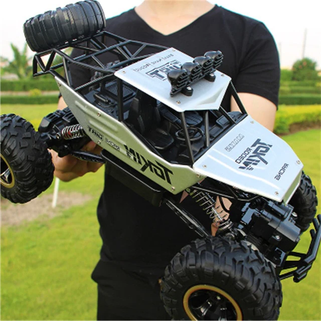 Kramano™ Zdalnie sterowany monster truck 1:12 z napędem 4x4 i 2,4 GHz