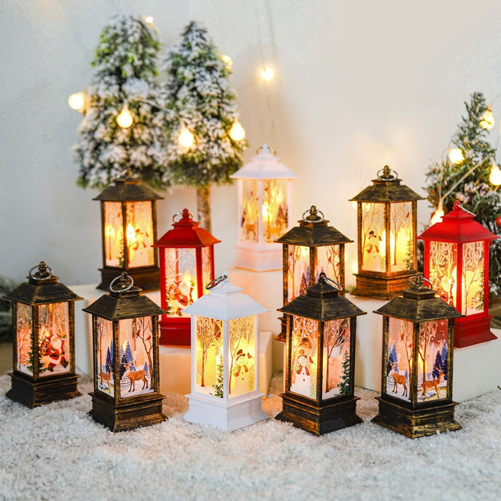 Kramano™ Mały świąteczny lampion z ośnieżonymi szyszkami i jarzębiną