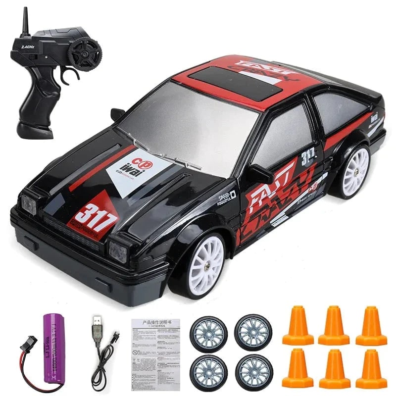Mini samochód RC do driftu z lampami LED i zapasowymi kołami